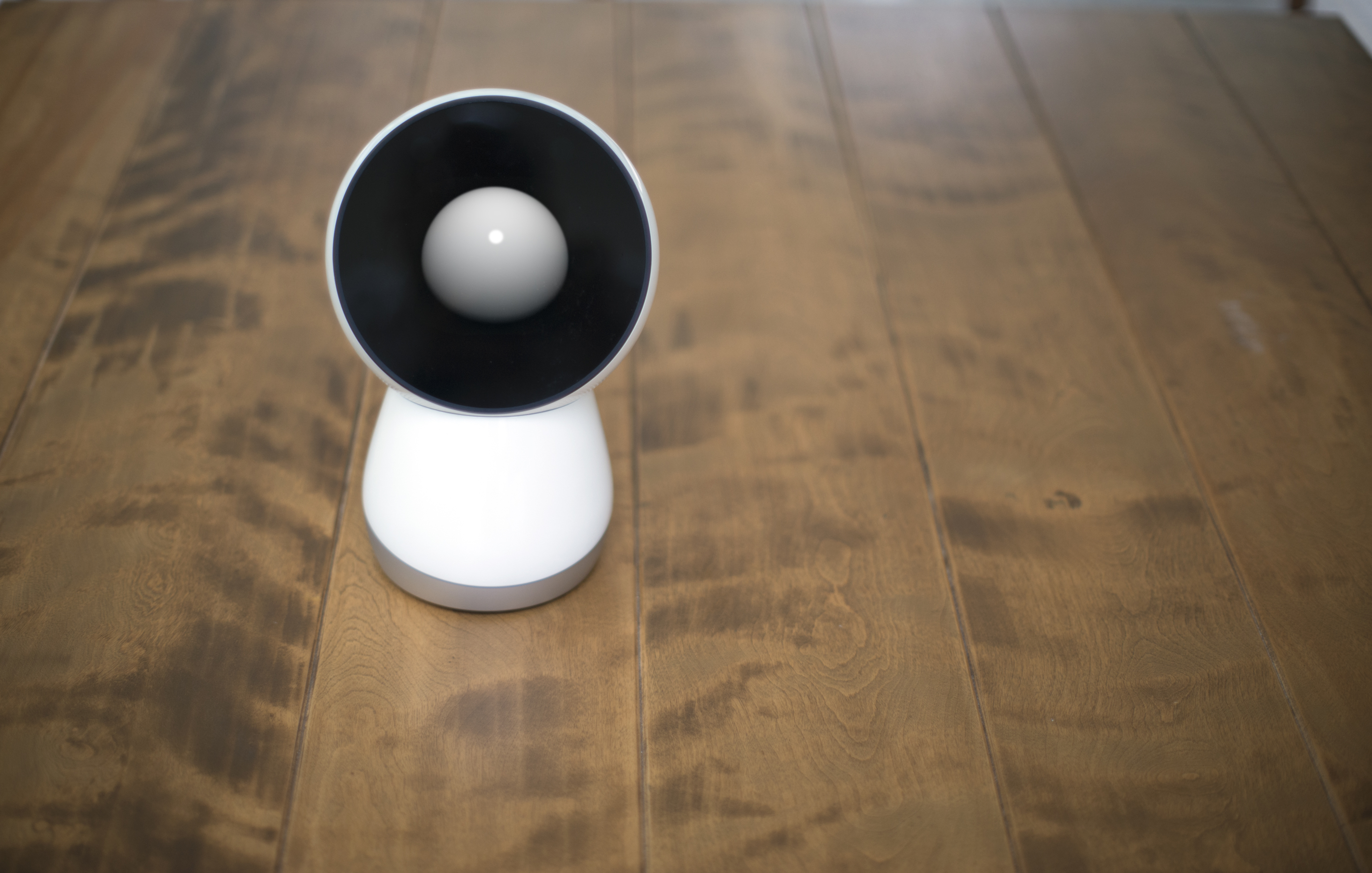 Jibo: «социальный» робот для всей семьи