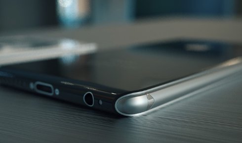 Киргизский дизайнер продемонстрировал концепт iPhone 8