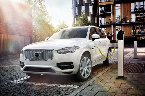 Презентация XC90 T8 — экологичного гибридного внедорожника от Volvo