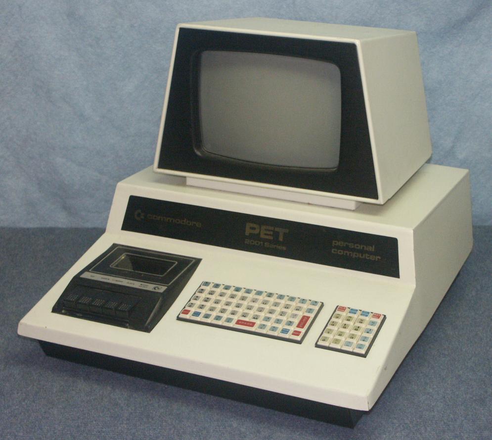 Computer 20. Commodore Pet 2001. Компьютер Commodore Pet. Компьютеры прошлого века. Компьютер 20 века.