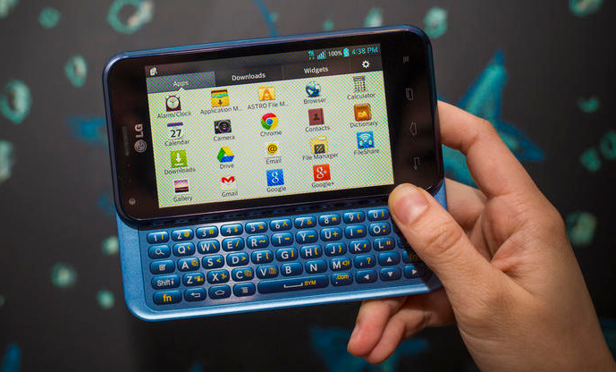 Последние из могикан: QWERTY-смартфоны с Android 2012 — 2015 годов - 5