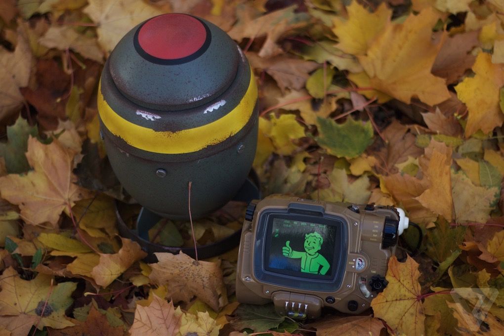 Анбоксинг Pip-Boy: первое знакомство с наручным ПК из мира Fallout - 23