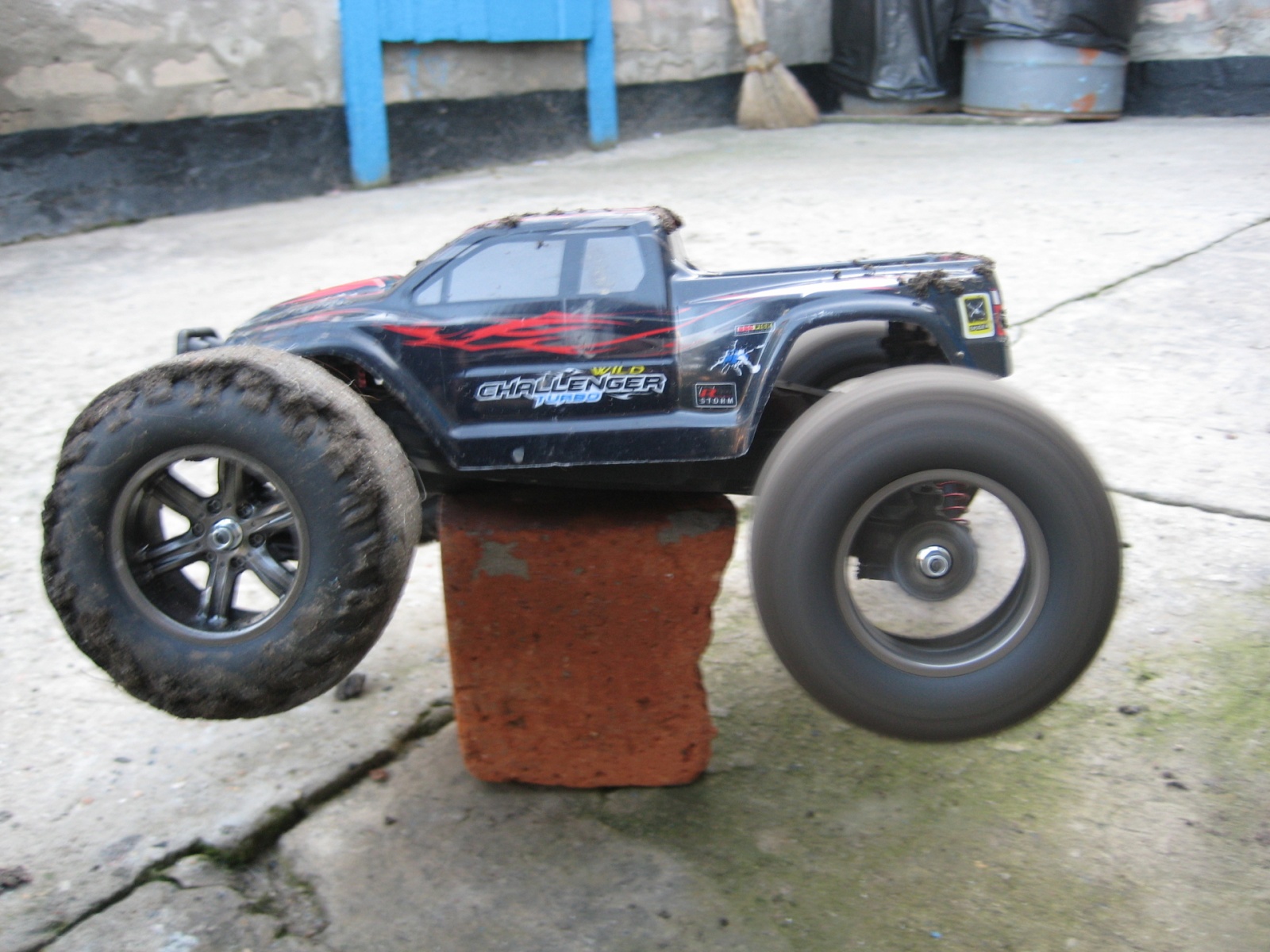 Как мне подарили Monster Truck или обзор GPTOYS S911 - 10