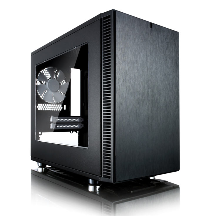 В корпусе Fractal Design Define Nano S есть два слота для карт расширения и четыре места для накопителей