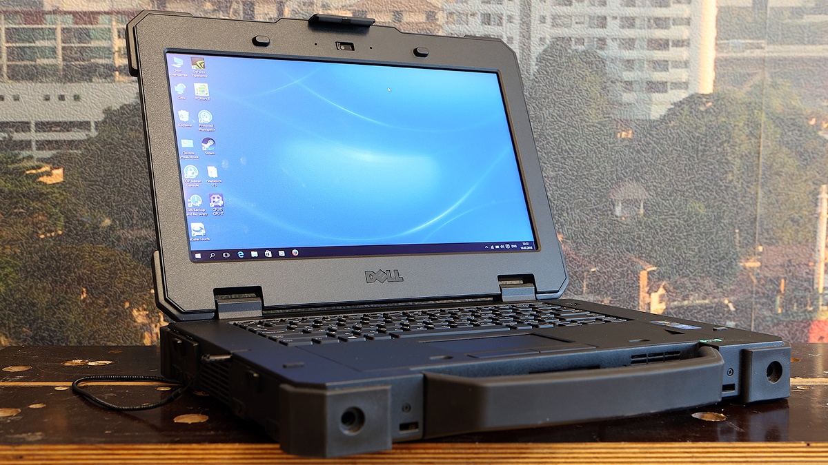 Ноутбук русский язык. Dell Latitude 14 Rugged extreme. Dell Latitude 14. Ноутбук dell Rugged extreme 14