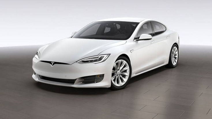 Tesla обновила электромобиль Model S