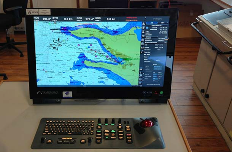 Card monitor. ЭКНИС Транзас. ЭКНИС (ECDIS). Навигационная система ECDIS. Аляска-к ЭКНИС.