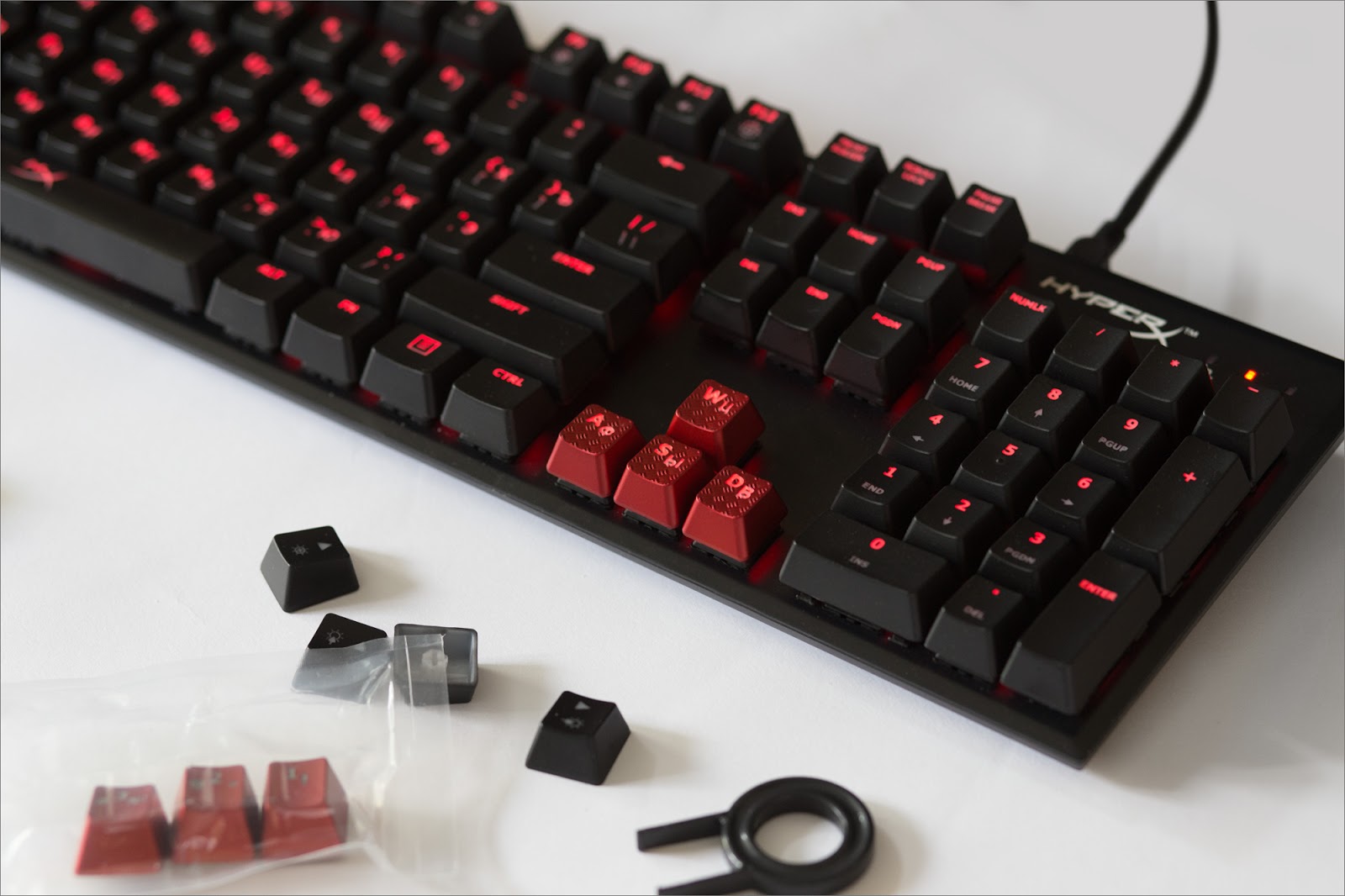 Hyperx alloy cherry. HYPERX Alloy fps Red. HYPERX Alloy fps (Brown Switch). HYPERX Alloy fps Pro. HYPERX Alloy fps RGB.