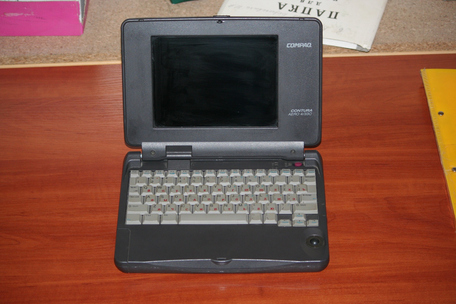 Ненужные ноутбуки. Compaq Contura Aero 4/33c. Нетбук старый. Ноутбук 1994 года. Первый нетбук.