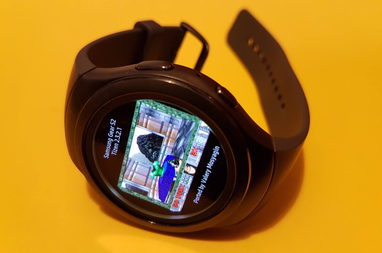 Запуск Doom на часах Samsung Gear S2