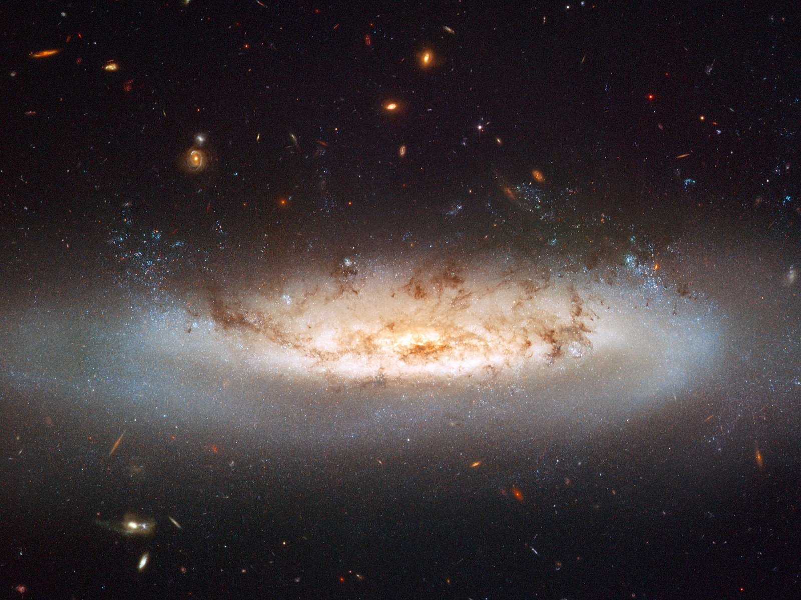 Галактика NGC 4449