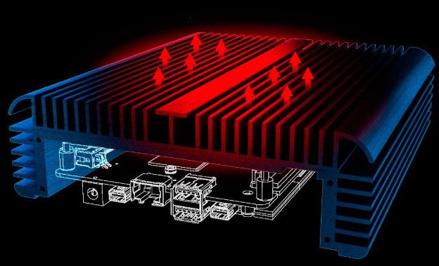 Корпус Akasa Newton S7 изготовлен из алюминия