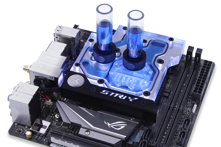 Водоблок EK-FB ASUS Z270I Strix RGB Monoblock охлаждает процессор и регуляторы напряжения платы Asus ROG Strix Z270I Gaming