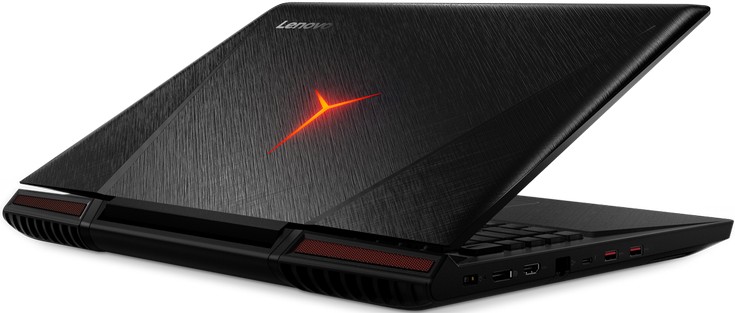 Ноутбук Lenovo Legion Y920 стоит 2600 евро