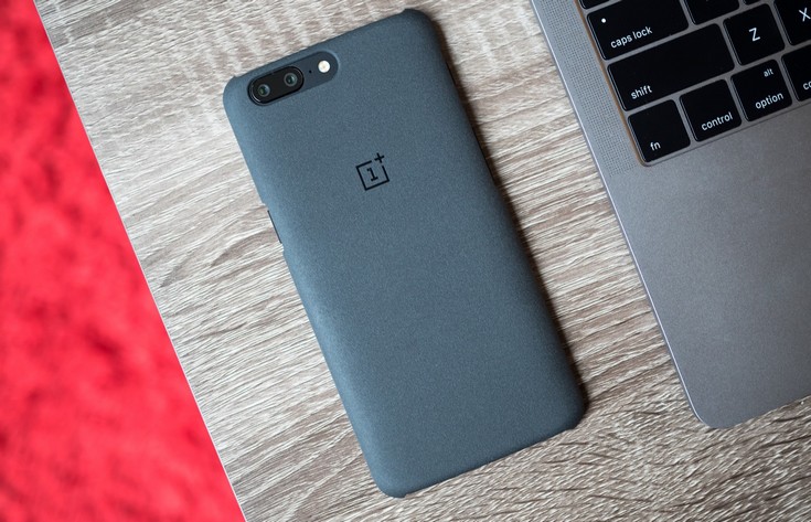 На OnePlus 5 нашли желейный эффект