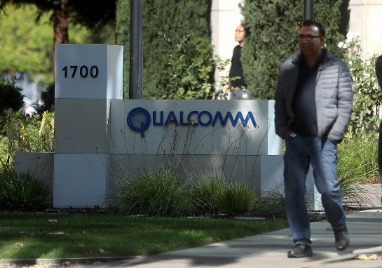 Broadcom купит Qualcomm за рекордные $ 130 млрд