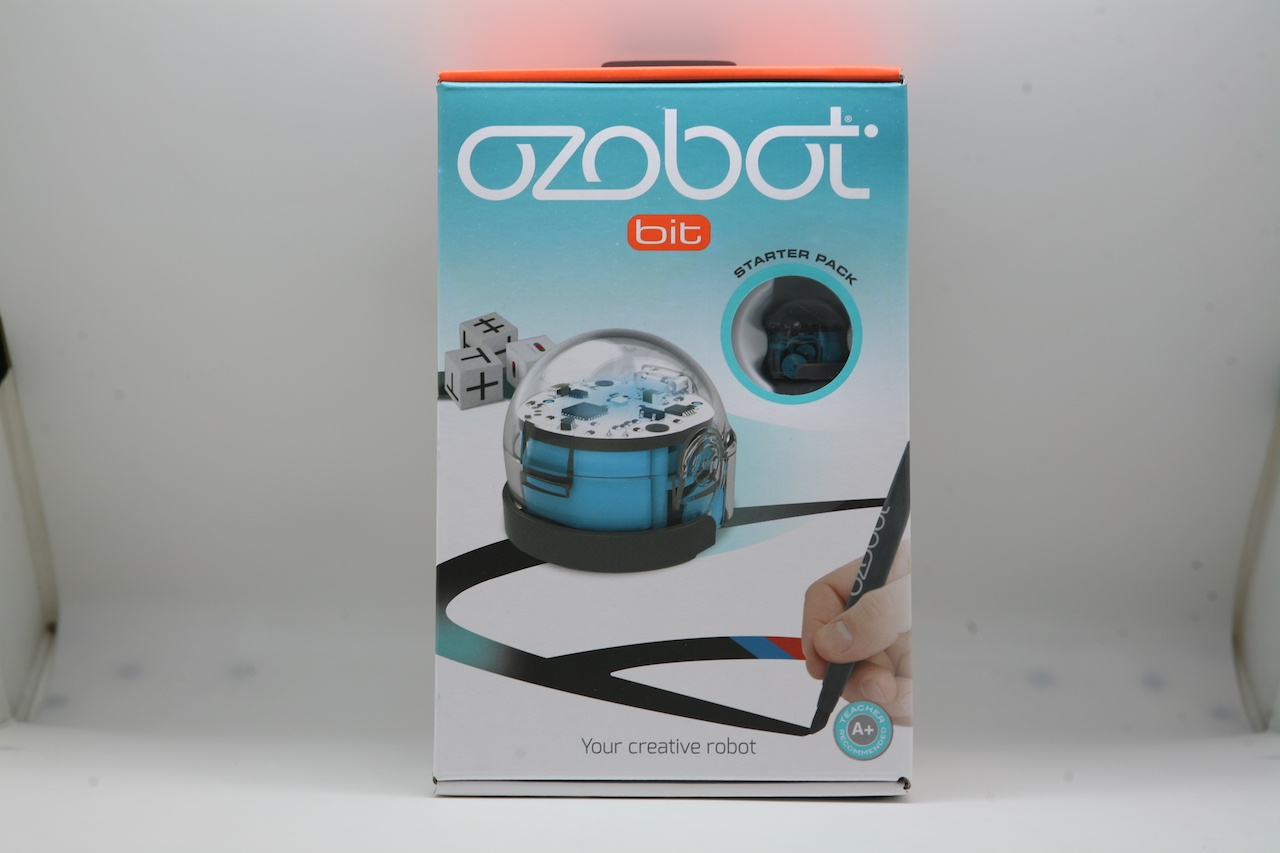 Ozobot — миниатюрный программируемый робот для игр и обучения, который ходит  по нарисованным линиям