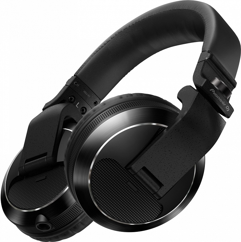 Профессиональные наушники Pioneer DJ HDJ-S7 предложены в двух вариантах