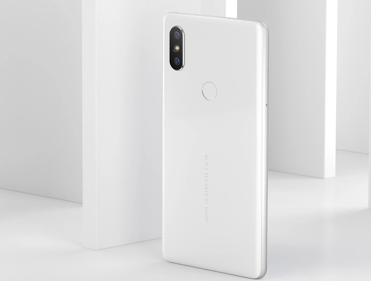 Xiaomi Mi Mix 3: знакомство по фотографии