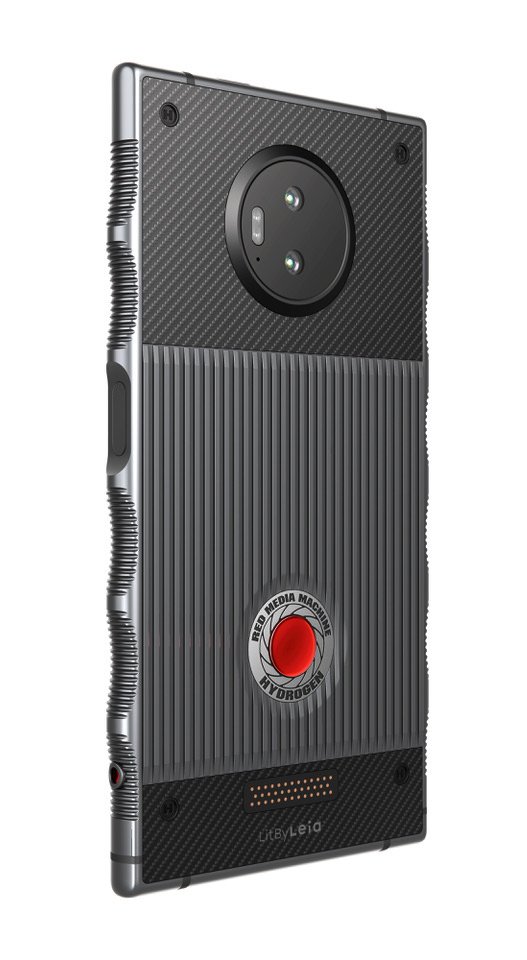 Потенциально революционный смартфон Red Hydrogen One появится в продаже в ноябре