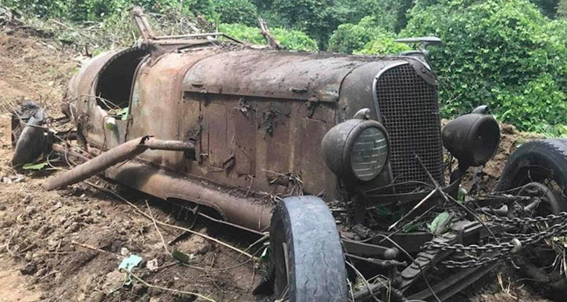 В США при сносе здания нашли автомобили 1930-х годов