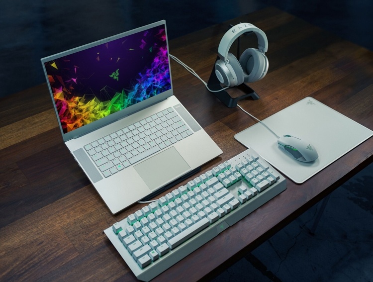 Новый игровой ноутбук Razer Blade 15 стоит от 00