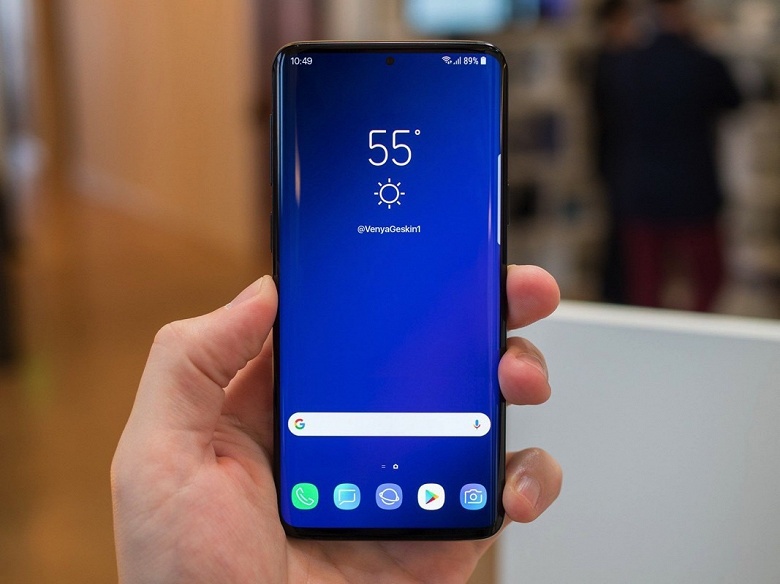 Мужчины больше женщин готовы ждать Samsung Galaxy S10, отказавшись от покупки смартфона на праздники