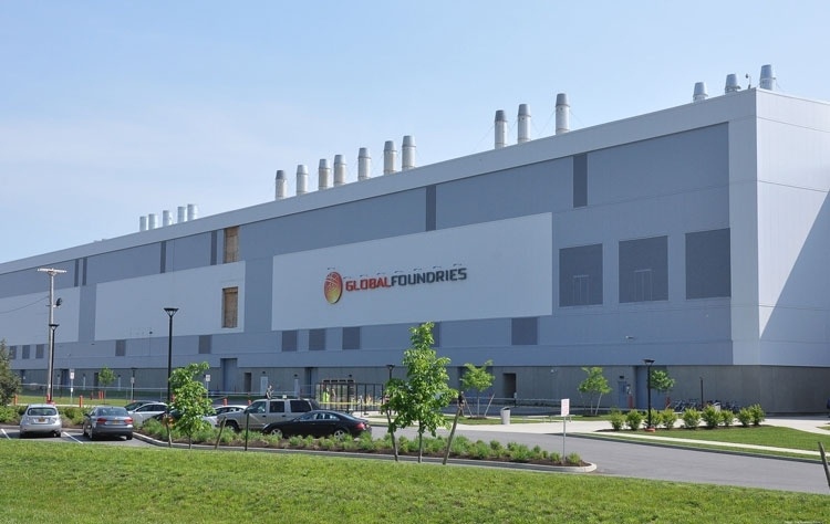 GlobalFoundries готовится выпускать SiGe-чипы на 300-мм подложках