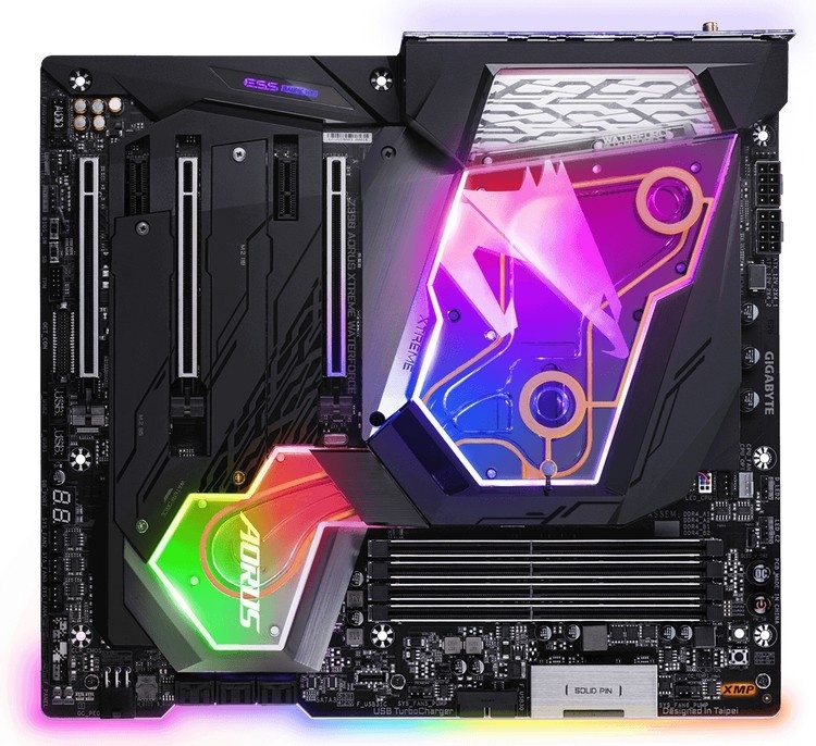 GIGABYTE оснастила плату Z390 Aorus Xtreme WaterForce крупным водоблоком