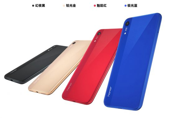 Дешевый смартфон Honor 8A доступен для предзаказа, новые изображения