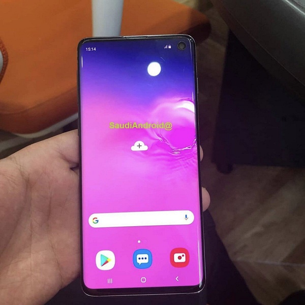 Новые живые фото демонстрируют Samsung Galaxy S10 и S10+ во всей красе