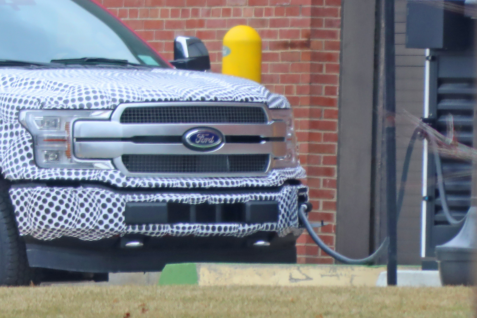 Электропикап Ford F-150 EV — в прототипе и тестируется на дороге - 13