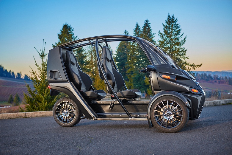 Представлен трехколесный электромобиль Arcimoto FUV Evergreen Edition