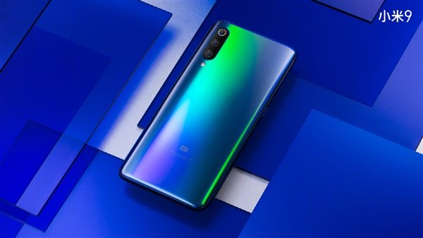 Xiaomi Mi 9, а не Lenovo Z5 Pro. Глава Xiaomi отрицает первенство Lenovo по выпуску смартфона на Snapdragon 855