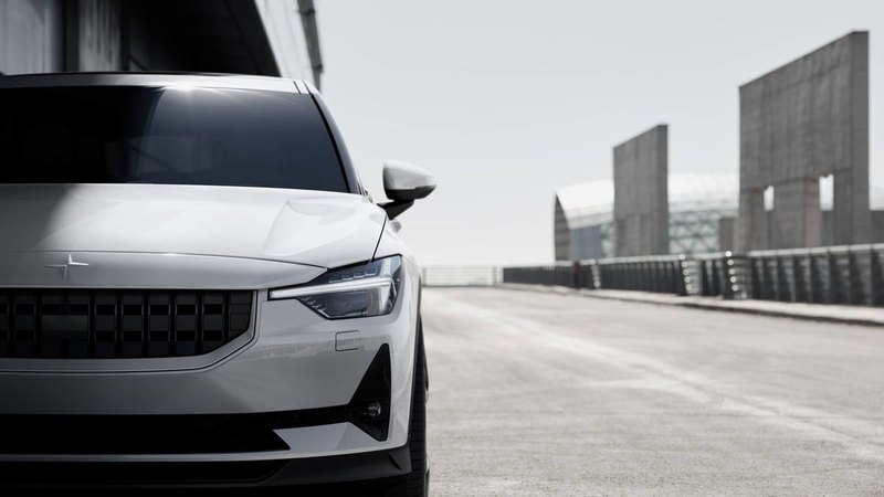 Представлен электромобиль Polestar 2