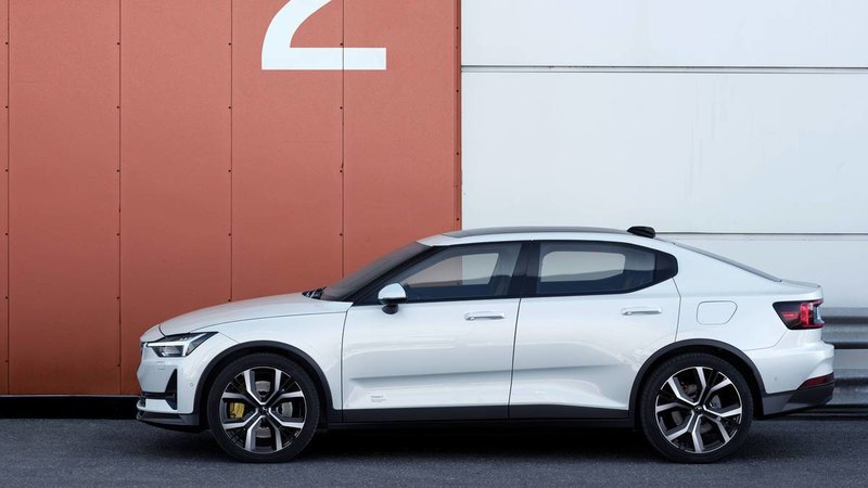 Представлен электромобиль Polestar 2