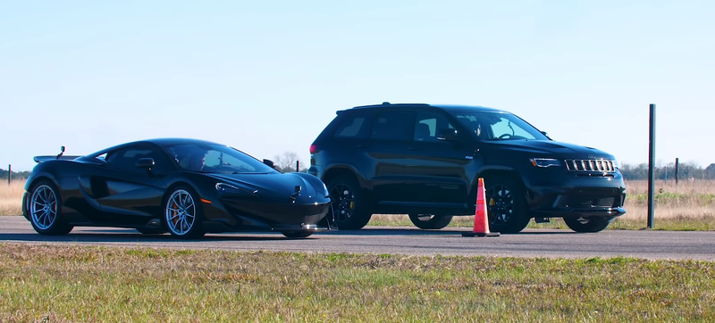 1000-сильный Jeep Trackhawk выставили против McLaren 600LT