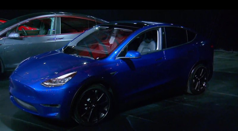 Tesla презентовала кроссовер Model Y - 5