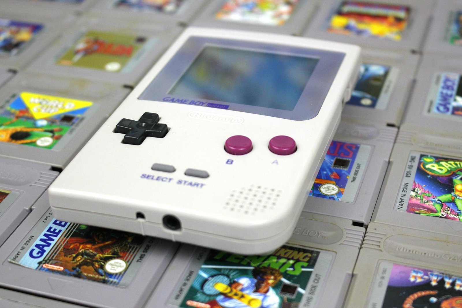 Портативной игровой консоли Nintendo Game Boy исполнилось 30 лет