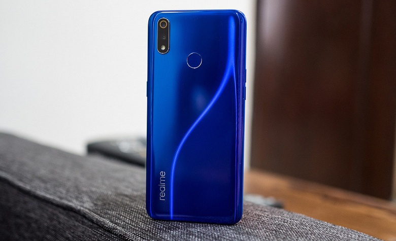 У Redmi Note 7 Pro такого нет. Смартфон Realme 3 Pro за 260 долларов предположит 8 ГБ ОЗУ и 128 ГБ флэш-памяти