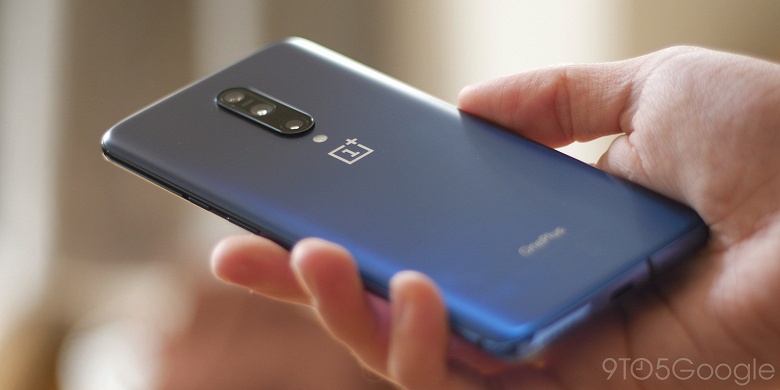 И тут не слава богу. Пользователи OnePlus 7 Pro начали жаловаться на проблемы