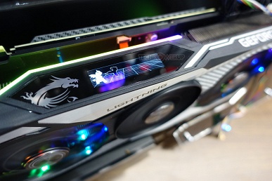 Фотогалерея дня: огромная видеокарта MSI GeForce RTX 2080 Ti Lightning 10th Anniversary