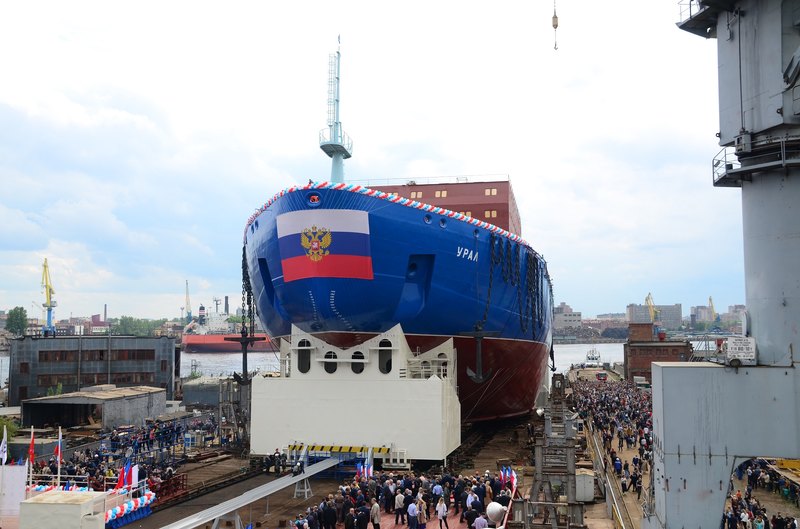 Атомный «Урал»: спуск на воду нового русского ледокола