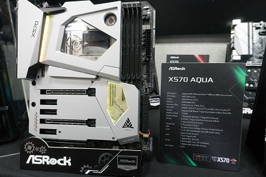 ASRock на Computex: видеокарта с Thunderbolt 3, новые кулеры для 3D-карт и системная плата, рассчитанная на установку СЖО