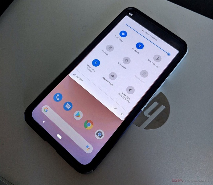 Живые фото Google Pixel 4 могут оказаться фейком на базе Samsung Galaxy S10+