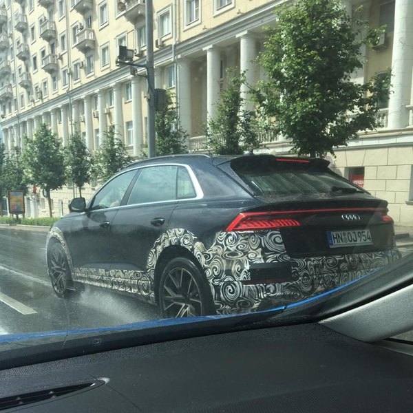 В Москве замечена новая Audi SQ8