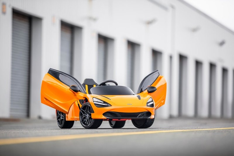 McLaren сделала миниатюрную версию спорткара 720S