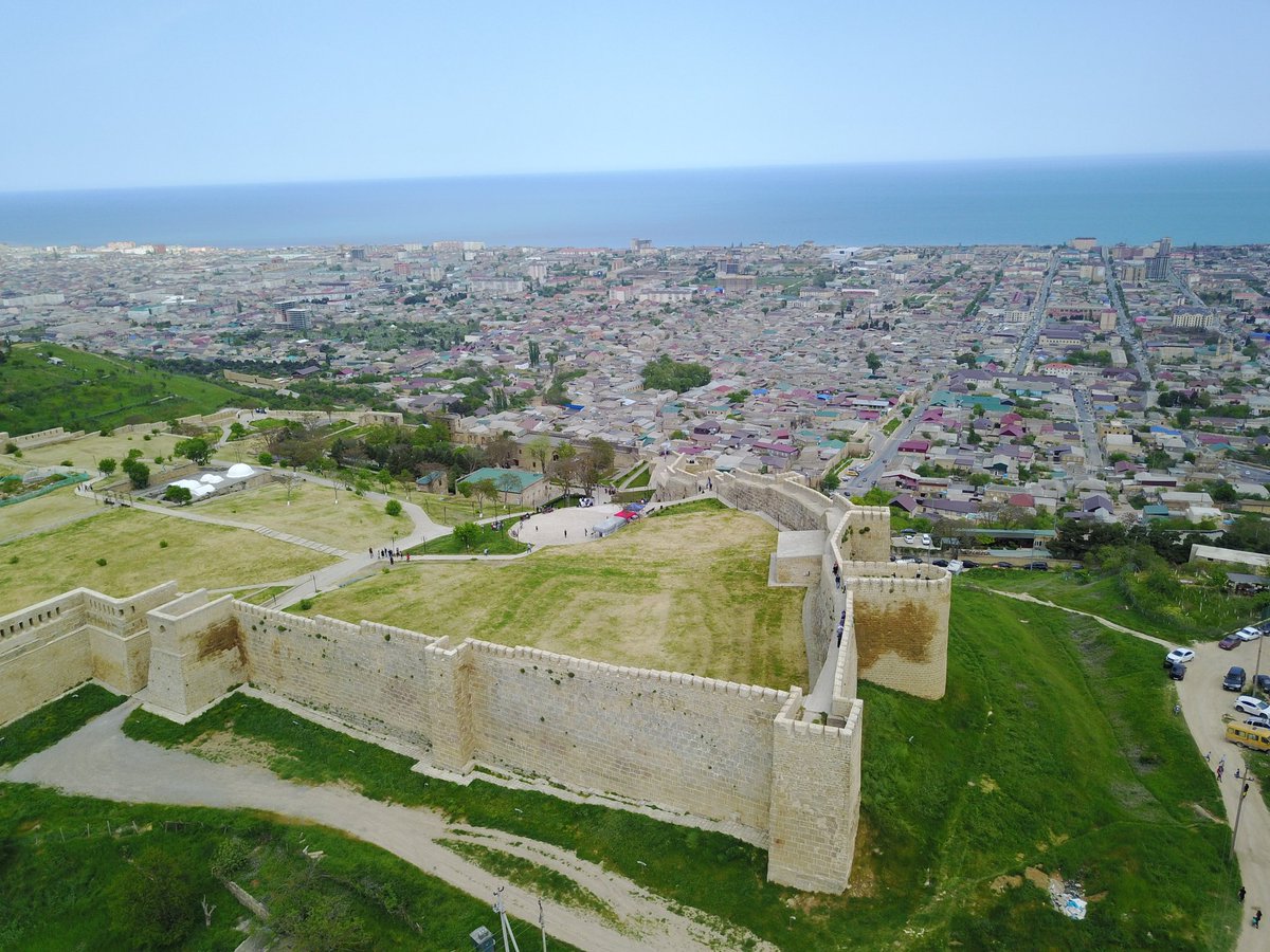 Крепость в дербенте фото