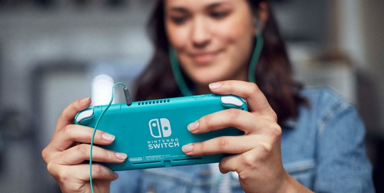 Помимо стандартных цветов Switch Lite выйдет также вариант Pokémon Edition