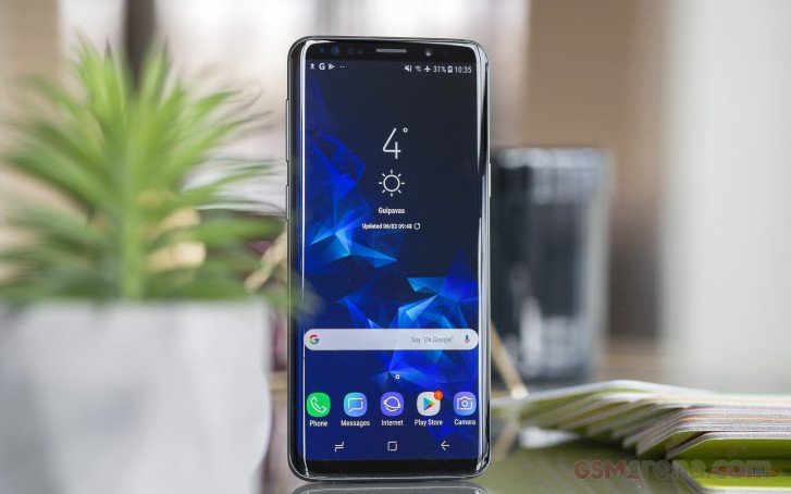 Прошлогодний флагман Samsung Galaxy S9 получил обновление с новыми возможностями